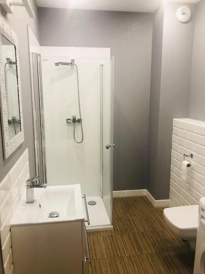 Apartament Dobry Dom Warszawa 0*, Warsaw